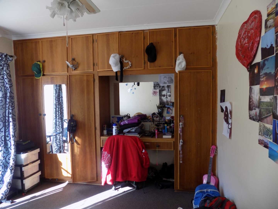 4 Bedroom Property for Sale in Universitas Ridge Free State